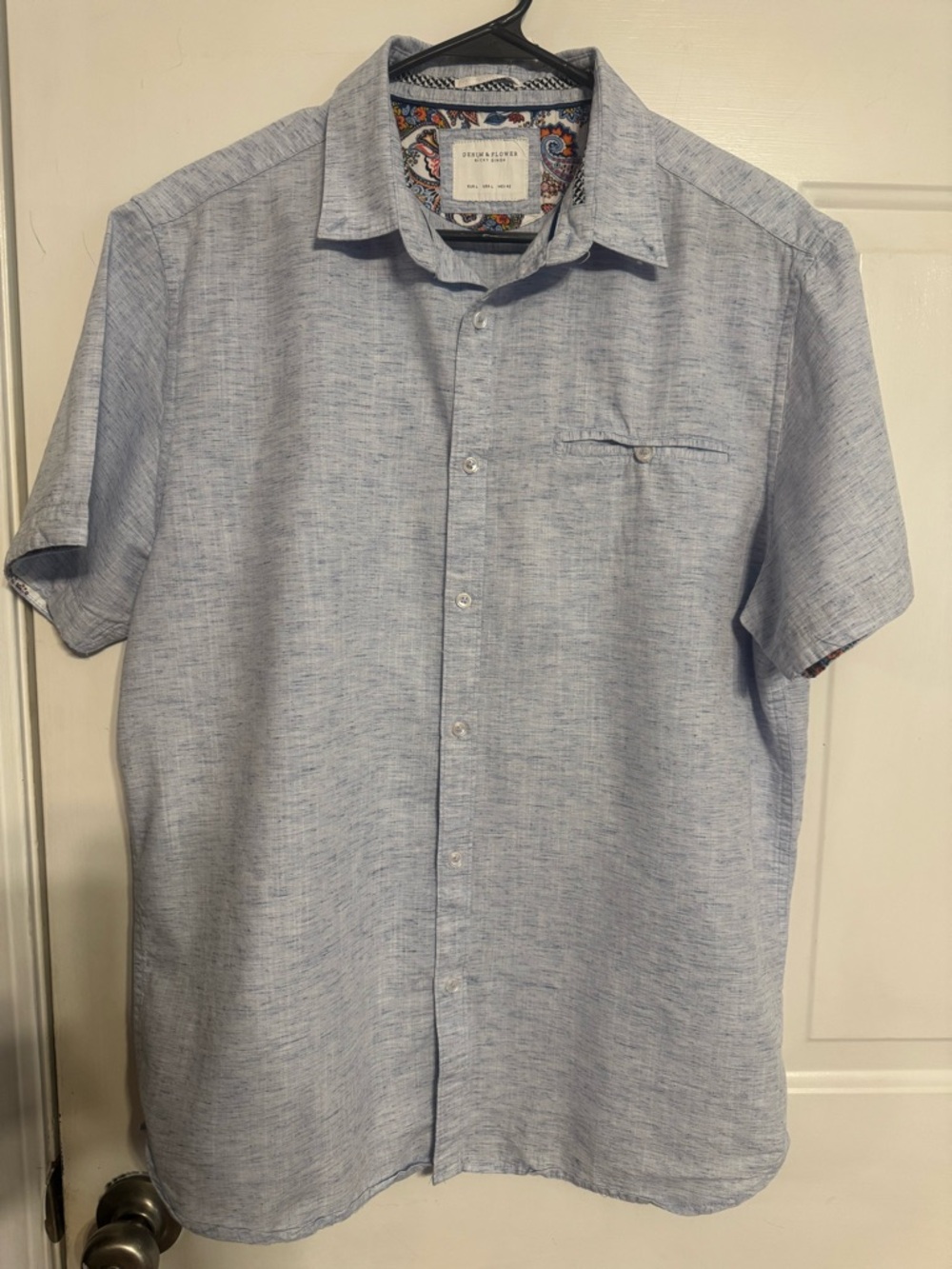 Denim & Flower Light Blue Short Sleeve Button-Down Shirt